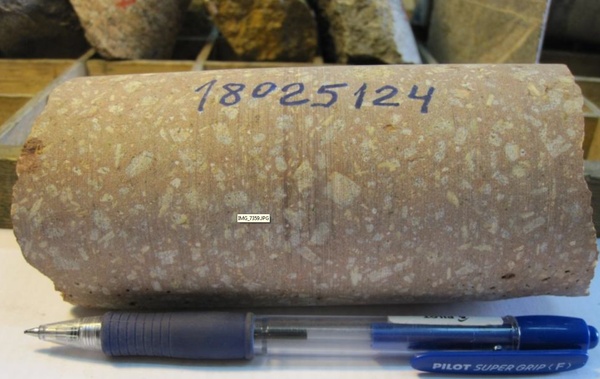 Силл сиенит-порфиров