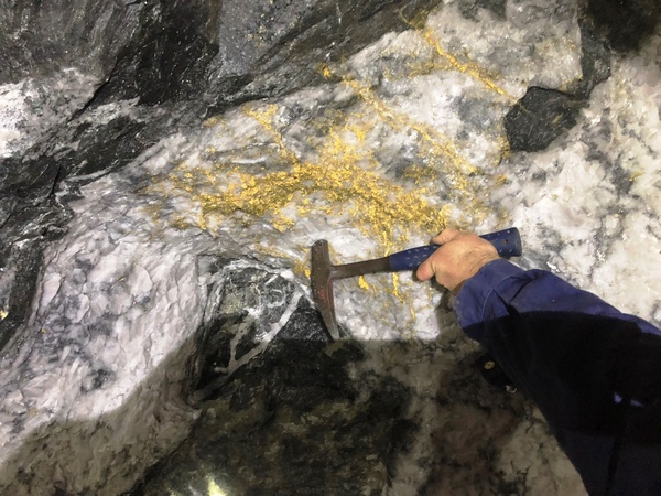 Quartz vein with visible gold in an underground working