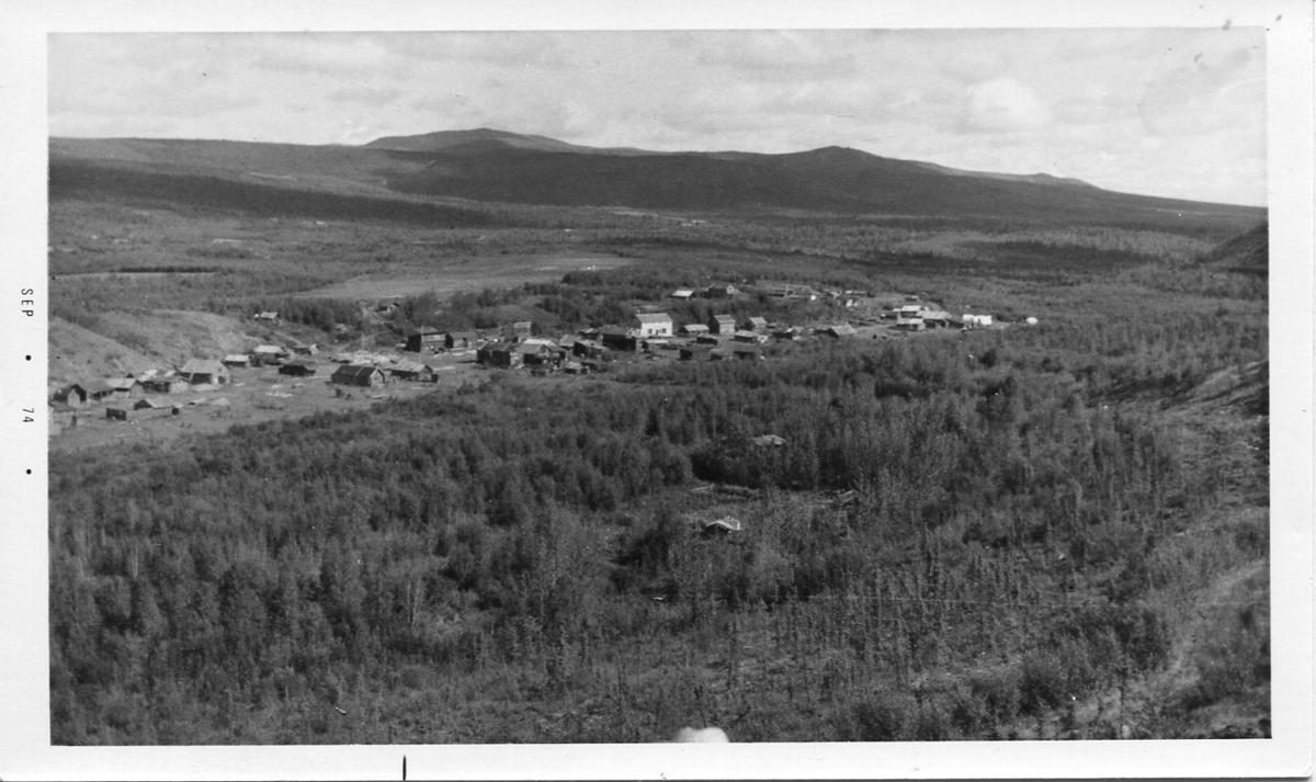 Livengood village