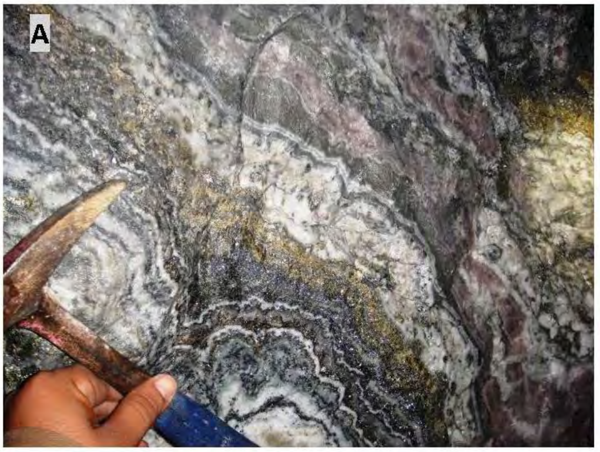 Colloform banded and crustiform quartz and banded sulfides of the Arista deposit